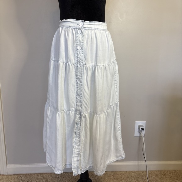 Bella Dahl Button Tiered Skirt XS Light Wash Pale Blue Cottagecore - Picture 2 of 8
